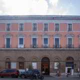 Nel Palazzo del Comune di Bari...